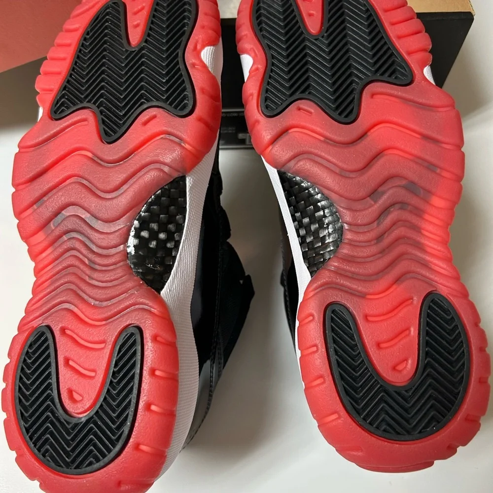 Nike Air Jordan 11 Retro Low